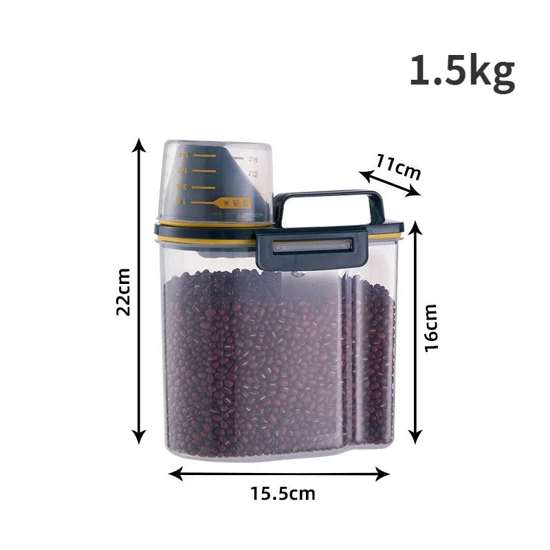 Paw Care USA large pet food storage container with handle and measuring cup for 1.5kg capacity